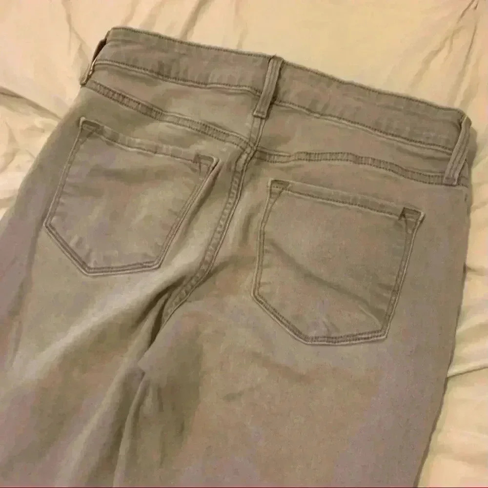 Old Navy grey mid rise stretch skinny jeans - Picture 5 of 7